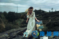 Julia Chen 20168̎Ů\